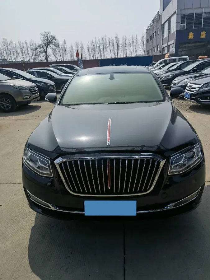2019 HongQi H7 1.8T 188HP L4 6AT,autocango,china used car exporter,china ev exporter,chinese used car exporter,chinese used ev exporter