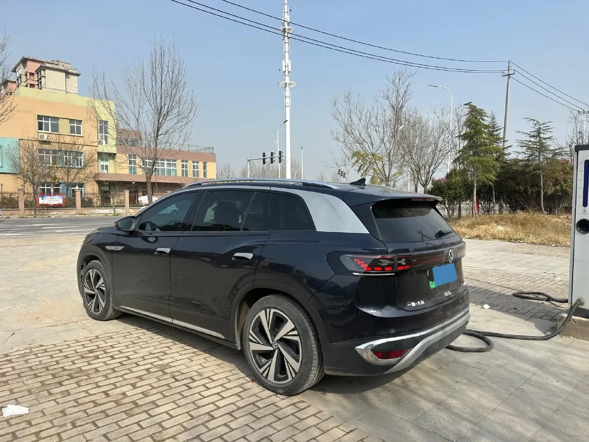 2021 Volkswagen ID.6 Crozz BEV 62.6KWH,autocango,china used car exporter,china ev exporter,chinese used car exporter,chinese used ev exporter