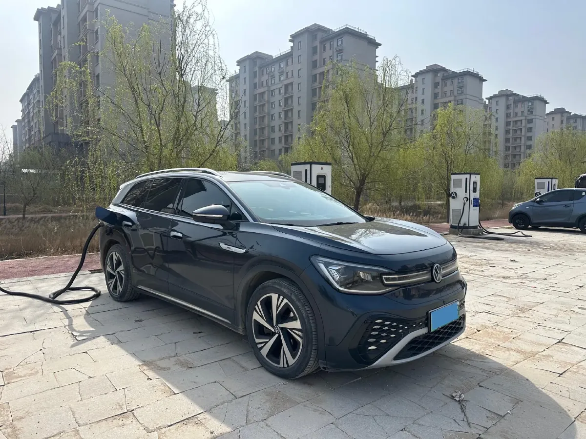 2021 Volkswagen ID.6 Crozz BEV 62.6KWH,autocango,china used car exporter,china ev exporter,chinese used car exporter,chinese used ev exporter