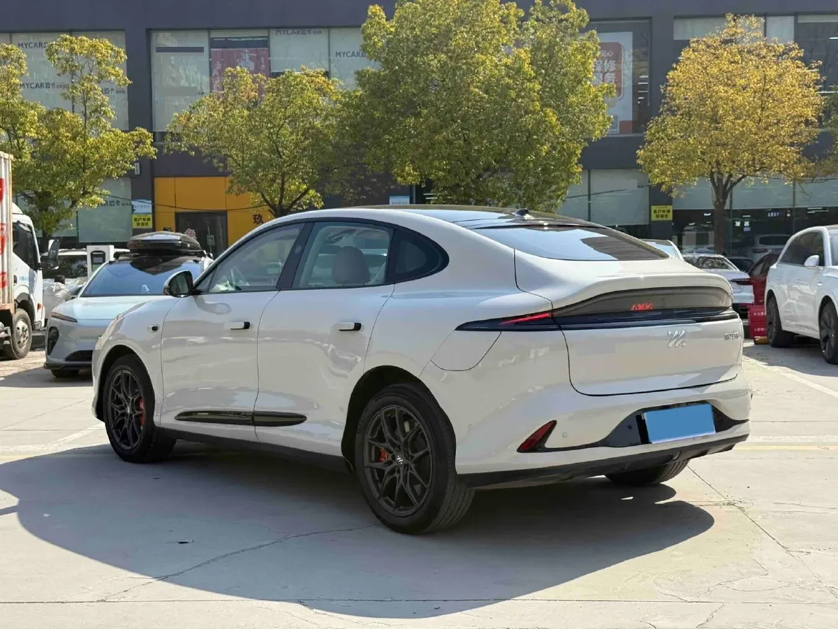 2025 IM LS6 BEV 75KWH,autocango,china used car exporter,china ev exporter,chinese used car exporter,chinese used ev exporter