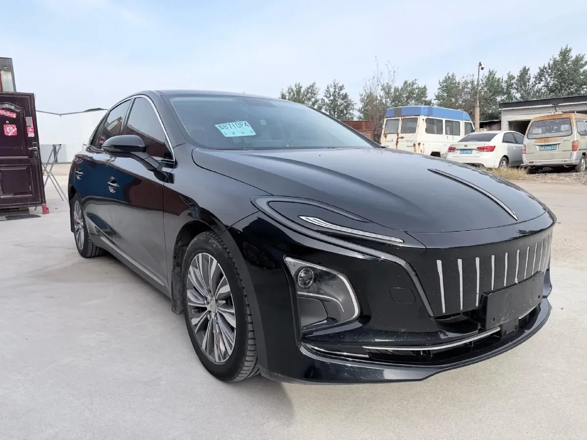 2022 HongQi E-QM5 BEV 54KWH,autocango,china used car exporter,china ev exporter,chinese used car exporter,chinese used ev exporter