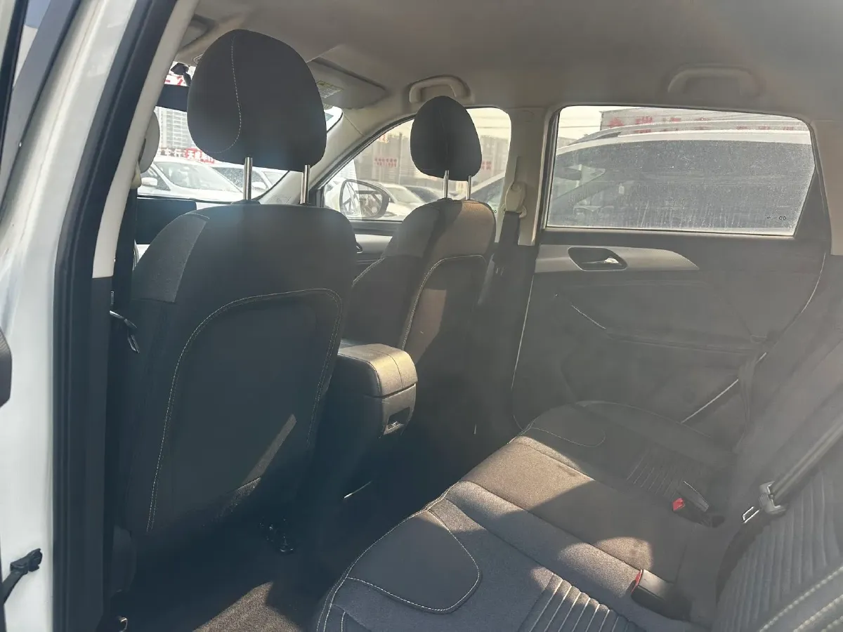 2019 BeiJing Auto X3 1.5L 116HP L4 5MT,autocango,china used car exporter,china ev exporter,chinese used car exporter,chinese used ev exporter