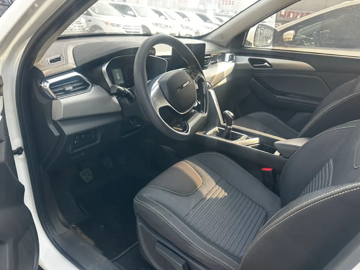 2019 BeiJing Auto X3 1.5L 116HP L4 5MT,autocango,china used car exporter,china ev exporter,chinese used car exporter,chinese used ev exporter