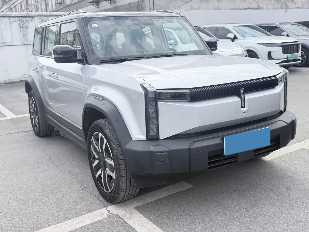 2024 iCAR iCAR 03 BEV 65.69KWH,autocango,china used car exporter,china ev exporter,chinese used car exporter,chinese used ev exporter