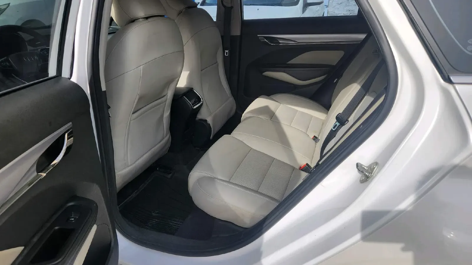 2018 Geely Binray 1.4T 133HP L4 CVT,autocango,china used car exporter,china ev exporter,chinese used car exporter,chinese used ev exporter