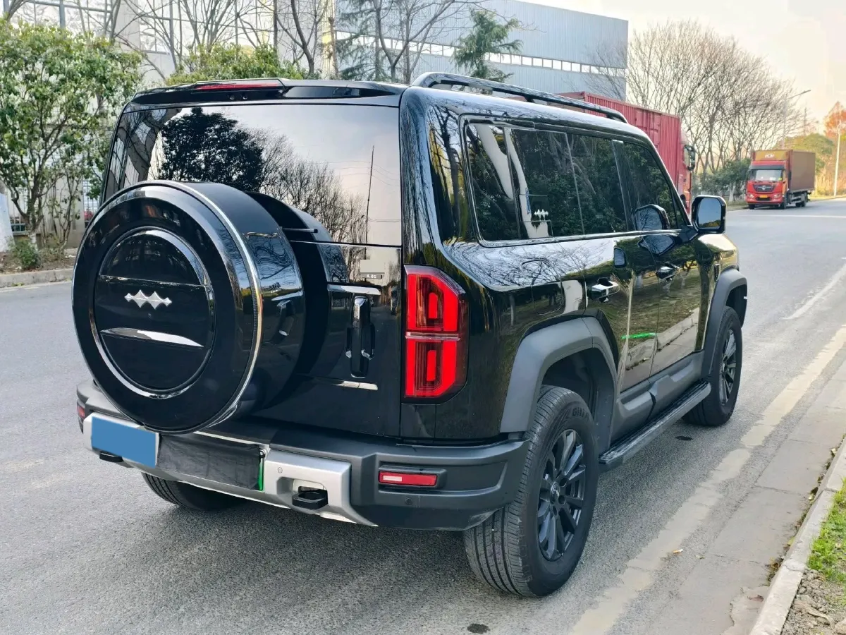 2023 FangChengBao Bao 5 1.5T 194HP L4 E-CVT PHEV 31.8KWH,autocango,china used car exporter,china ev exporter,chinese used car exporter,chinese used ev exporter