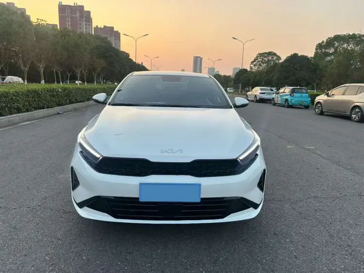 2023 Kia K3 1.5L 115HP L4 CVT,autocango,china used car exporter,china ev exporter,chinese used car exporter,chinese used ev exporter