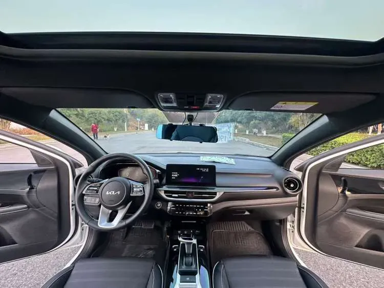 2023 Kia K3 1.5L 115HP L4 CVT,autocango,china used car exporter,china ev exporter,chinese used car exporter,chinese used ev exporter