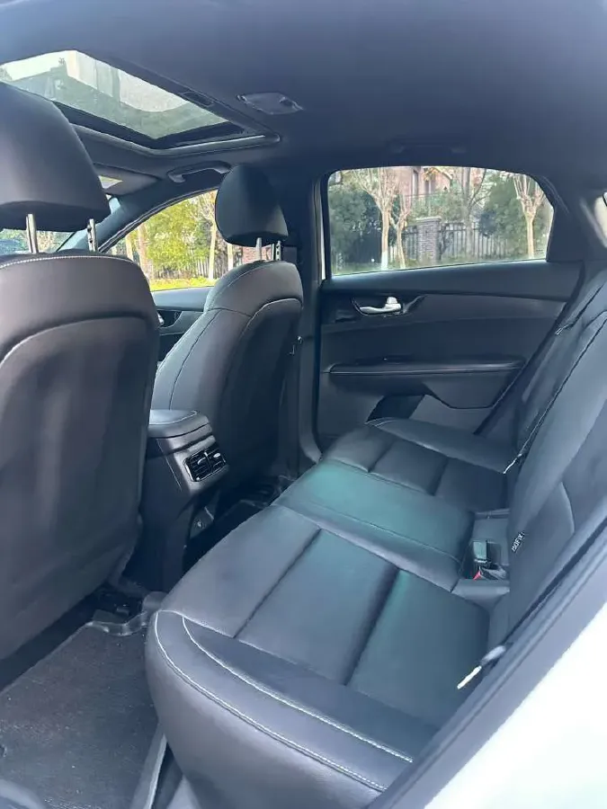 2023 Kia K3 1.5L 115HP L4 CVT,autocango,china used car exporter,china ev exporter,chinese used car exporter,chinese used ev exporter