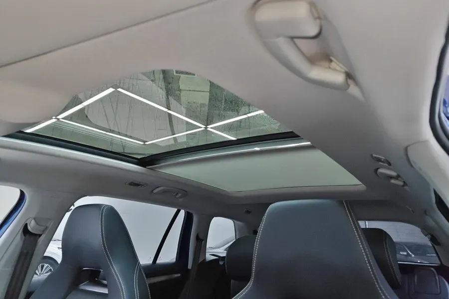 2022 Skoda Kodiak 2.0T 186HP L4 7DCT,autocango,china used car exporter,china ev exporter,chinese used car exporter,chinese used ev exporter