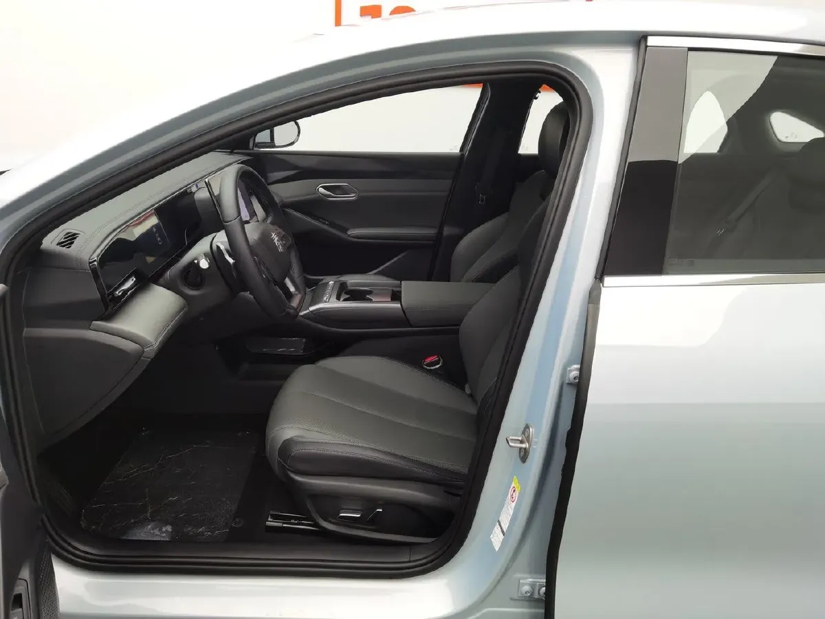 2025 BYD QinL BEV,autocango,china used car exporter,china ev exporter,chinese used car exporter,chinese used ev exporter