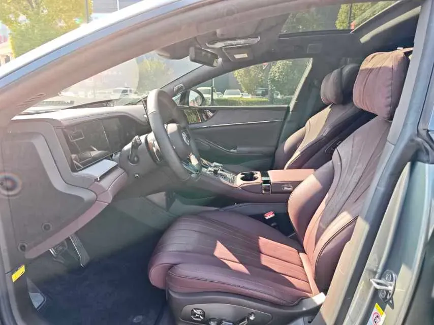 2024 Denza DenzaZ9GT 2.0T 207HP L4 E-CVT PHEV 38.5KWH,autocango,china used car exporter,china ev exporter,chinese used car exporter,chinese used ev exporter