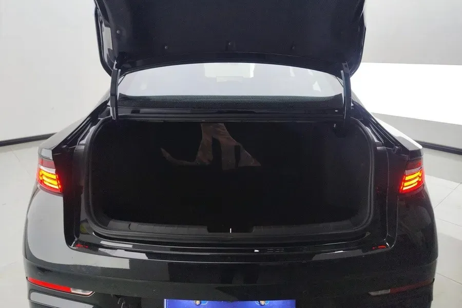 2026 Geely Preface 1.5T 181HP L4 7DCT,autocango,china used car exporter,china ev exporter,chinese used car exporter,chinese used ev exporter