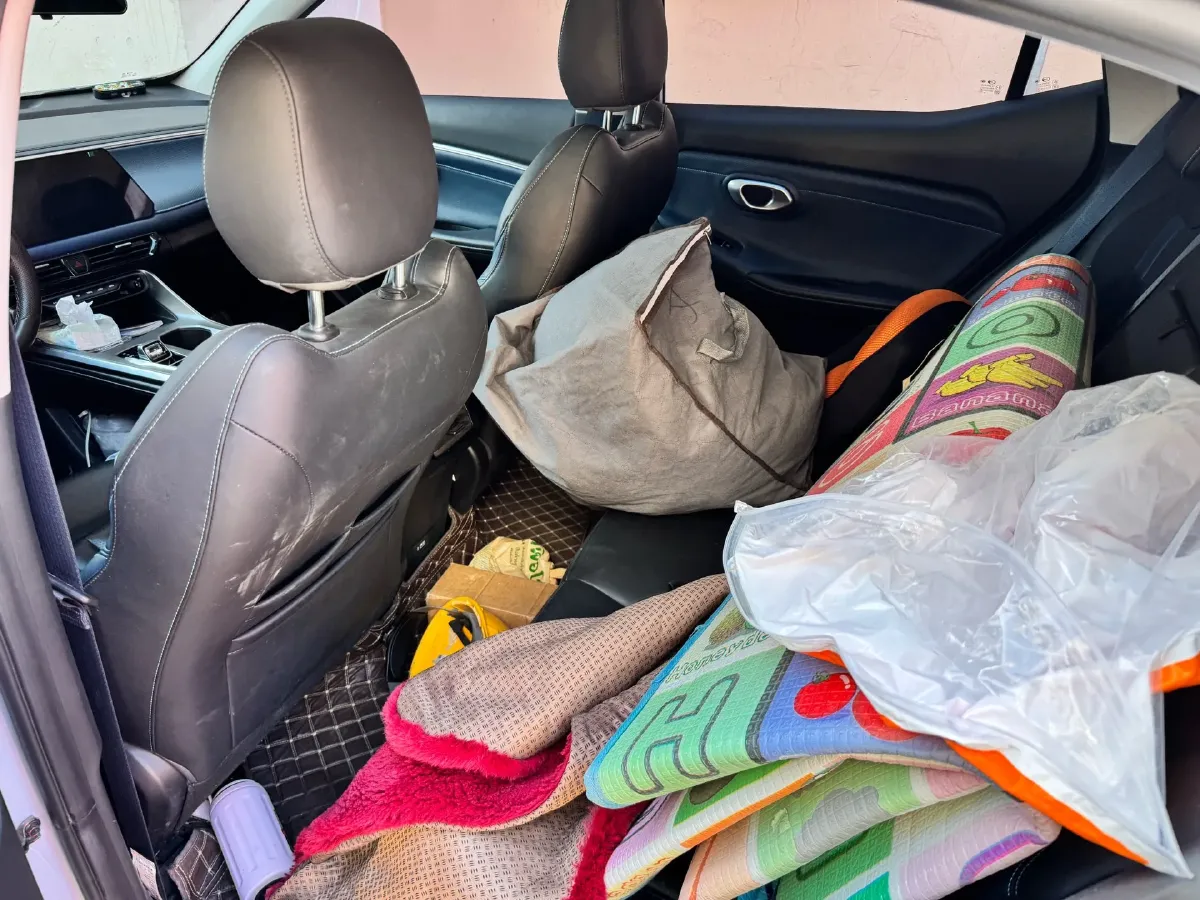 2023 GAC Trumpchi GS3 1.5T 177HP L4 7DCT,autocango,china used car exporter,china ev exporter,chinese used car exporter,chinese used ev exporter