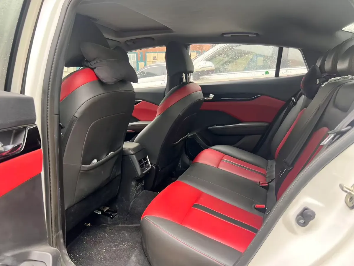 2020 DongFeng Aeolus YiXuan 1.5T 150HP L4 6DCT,autocango,china used car exporter,china ev exporter,chinese used car exporter,chinese used ev exporter