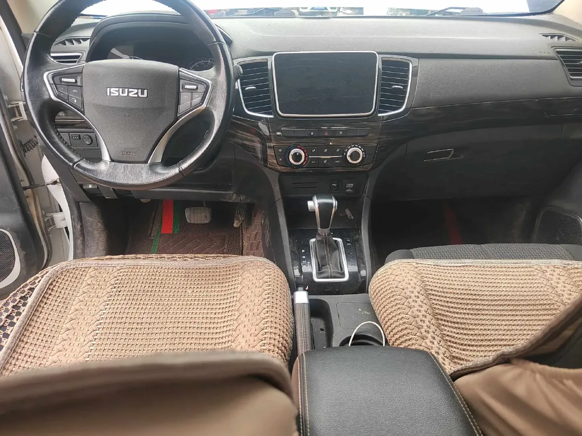 2023 Isuzu LingTuo 2.5T 150HP L4 8AT,autocango,china used car exporter,china ev exporter,chinese used car exporter,chinese used ev exporter