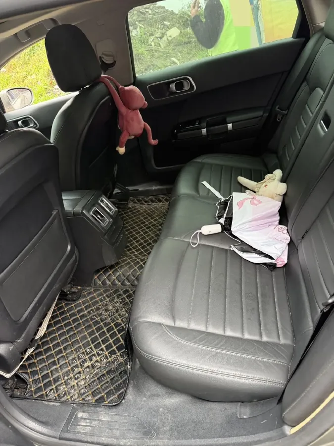 2017 Citroen C6 1.8T 204HP L4 6AT,autocango,china used car exporter,china ev exporter,chinese used car exporter,chinese used ev exporter