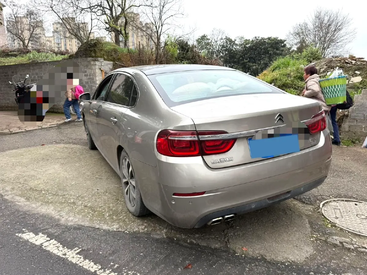 2017 Citroen C6 1.8T 204HP L4 6AT,autocango,china used car exporter,china ev exporter,chinese used car exporter,chinese used ev exporter