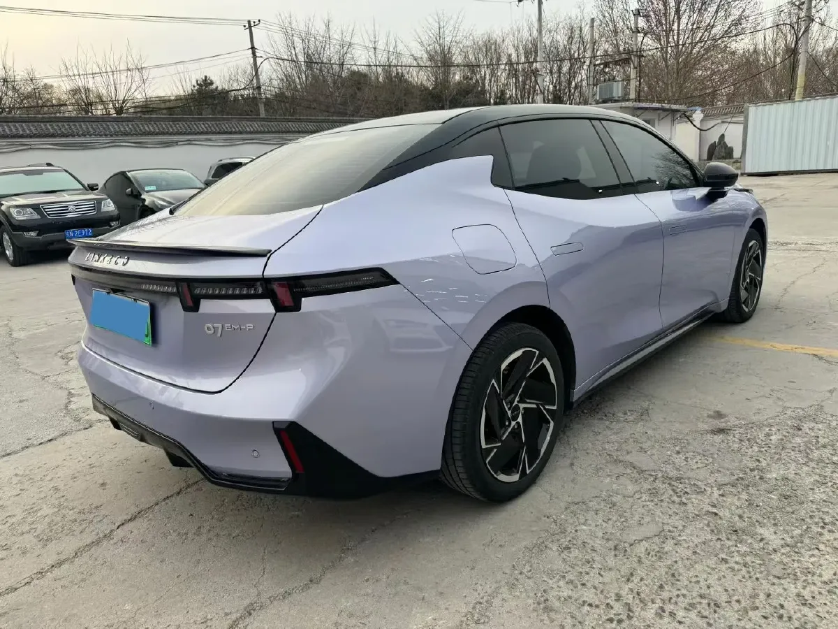 2024 LYNK&CO 07 EM-P 1.5T 163HP L4 3DHT PHEV 18.99KWH,autocango,china used car exporter,china ev exporter,chinese used car exporter,chinese used ev exporter