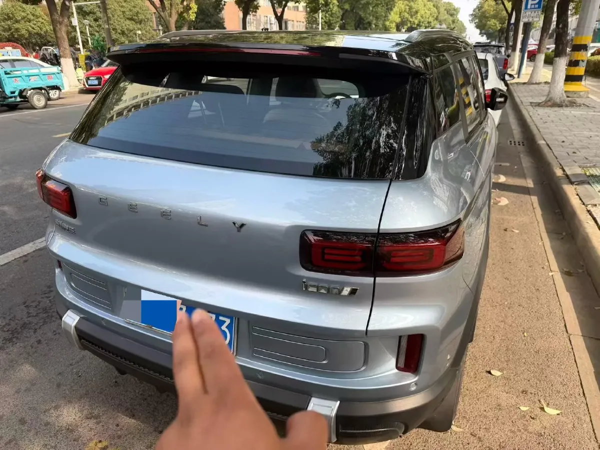 2023 Geely ICON 1.5T 181HP L4 7DCT,autocango,china used car exporter,china ev exporter,chinese used car exporter,chinese used ev exporter