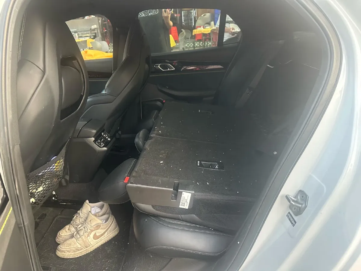 2023 LYNK&CO 03 2.0T 254HP L4 7DCT,autocango,china used car exporter,china ev exporter,chinese used car exporter,chinese used ev exporter