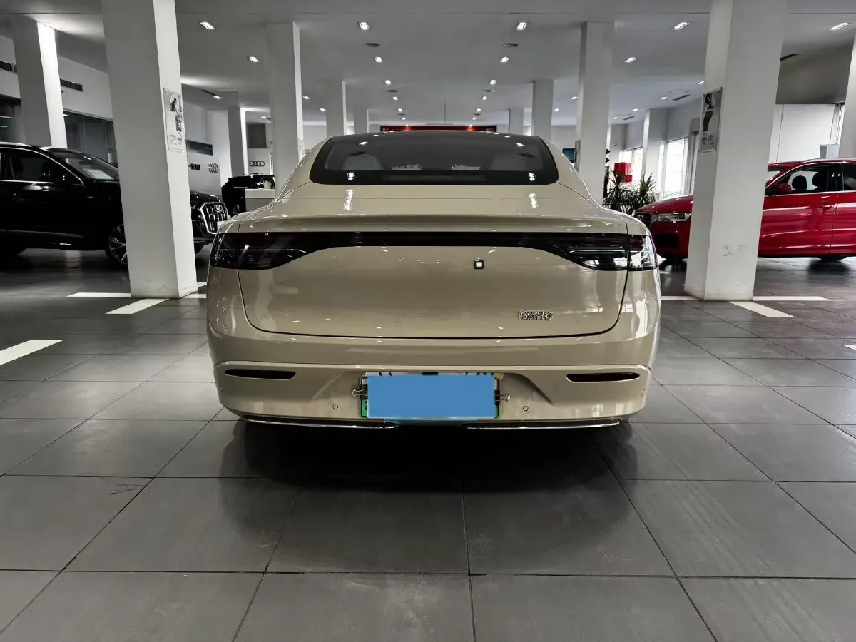 2025 Luxeed S7 BEV 82KWH,autocango,china used car exporter,china ev exporter,chinese used car exporter,chinese used ev exporter