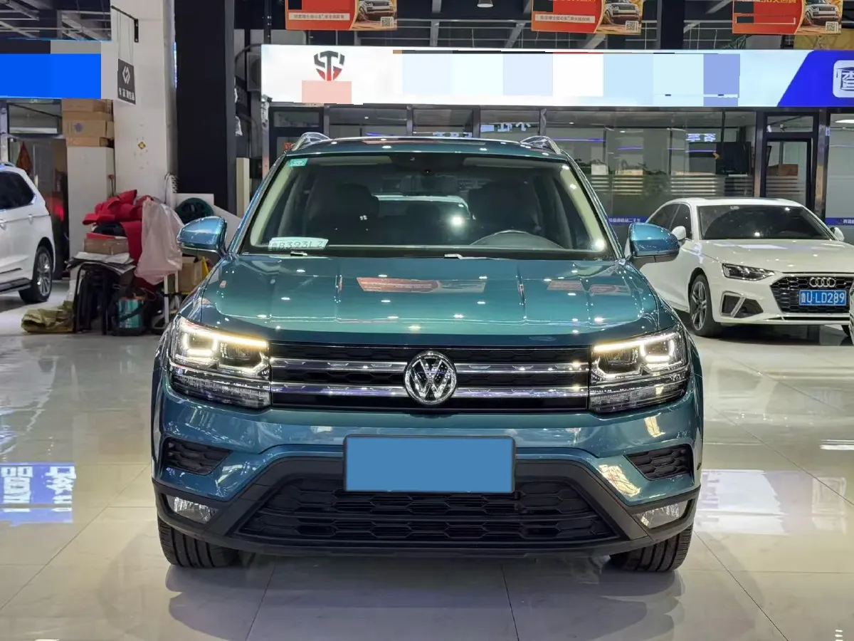 2019 MINI MINI 1.5T 102HP L3 7DCT,autocango,china used car exporter,china ev exporter,chinese used car exporter,chinese used ev exporter