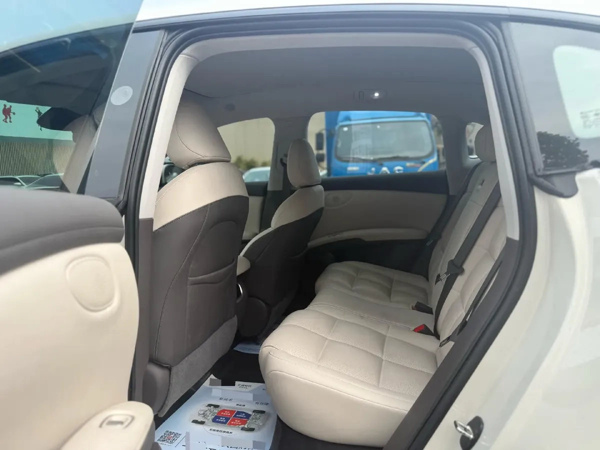 2023 IM LS6 BEV 100KWH,autocango,china used car exporter,china ev exporter,chinese used car exporter,chinese used ev exporter