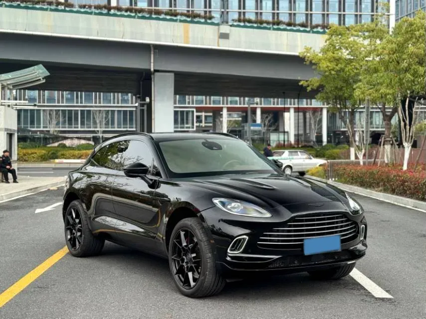 2021 Aston Martin DBX 4.0T 550HP V8 9AT,autocango,china used car exporter,china ev exporter,chinese used car exporter,chinese used ev exporter
