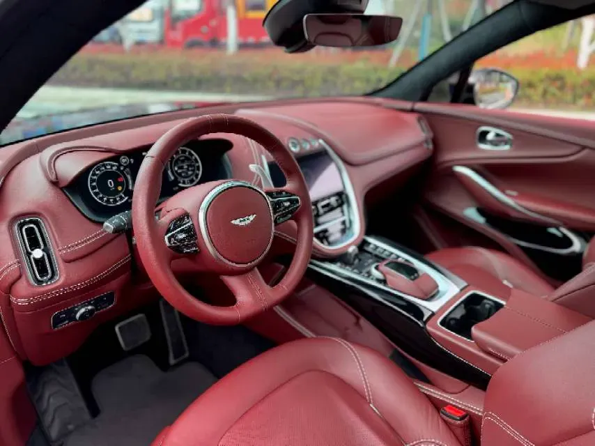 2021 Aston Martin DBX 4.0T 550HP V8 9AT,autocango,china used car exporter,china ev exporter,chinese used car exporter,chinese used ev exporter