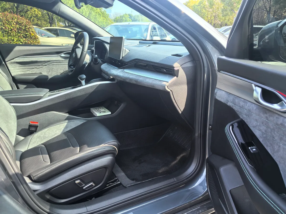 2023 Geely Preface 2.0T 190HP L4 7DCT,autocango,china used car exporter,china ev exporter,chinese used car exporter,chinese used ev exporter