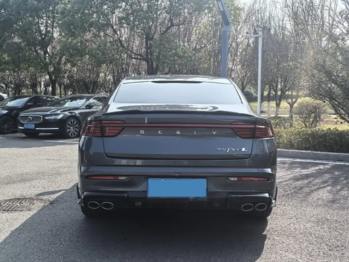 2023 Geely Preface 2.0T 190HP L4 7DCT,autocango,china used car exporter,china ev exporter,chinese used car exporter,chinese used ev exporter