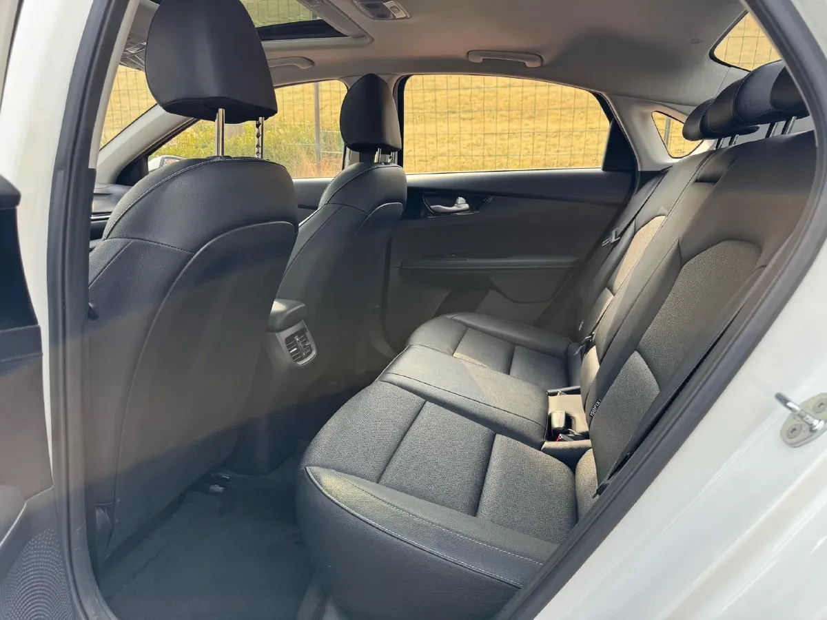 2021 Kia K3 1.5L 115HP L4 CVT,autocango,china used car exporter,china ev exporter,chinese used car exporter,chinese used ev exporter