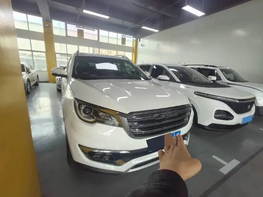 2018 Jetour X70 1.5T 147HP L4 5MT,autocango,china used car exporter,china ev exporter,chinese used car exporter,chinese used ev exporter