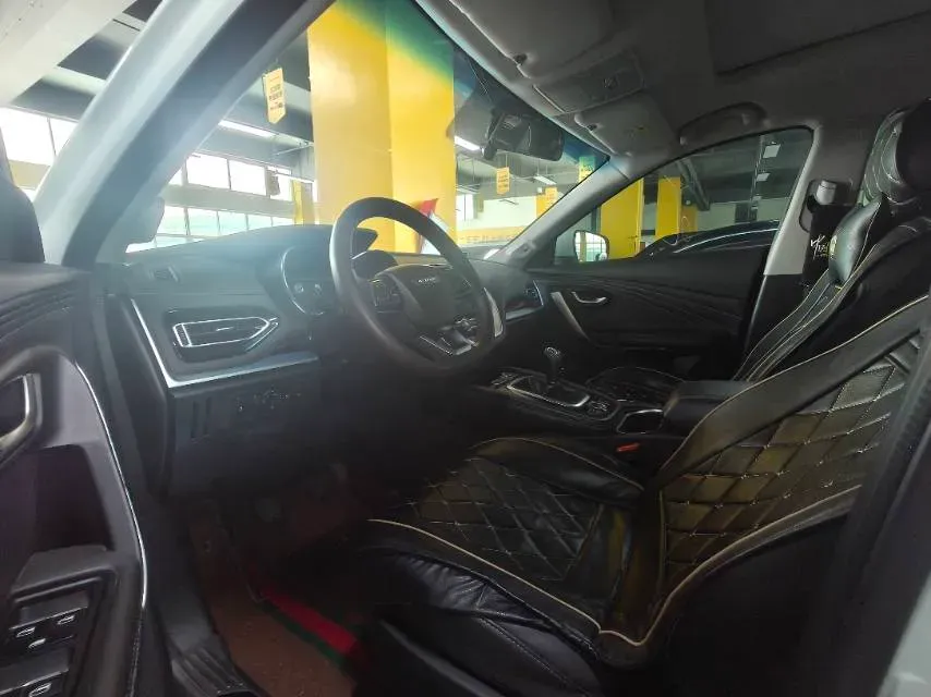 2018 Jetour X70 1.5T 147HP L4 5MT,autocango,china used car exporter,china ev exporter,chinese used car exporter,chinese used ev exporter