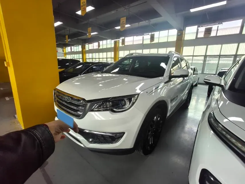 2018 Jetour X70 1.5T 147HP L4 5MT,autocango,china used car exporter,china ev exporter,chinese used car exporter,chinese used ev exporter