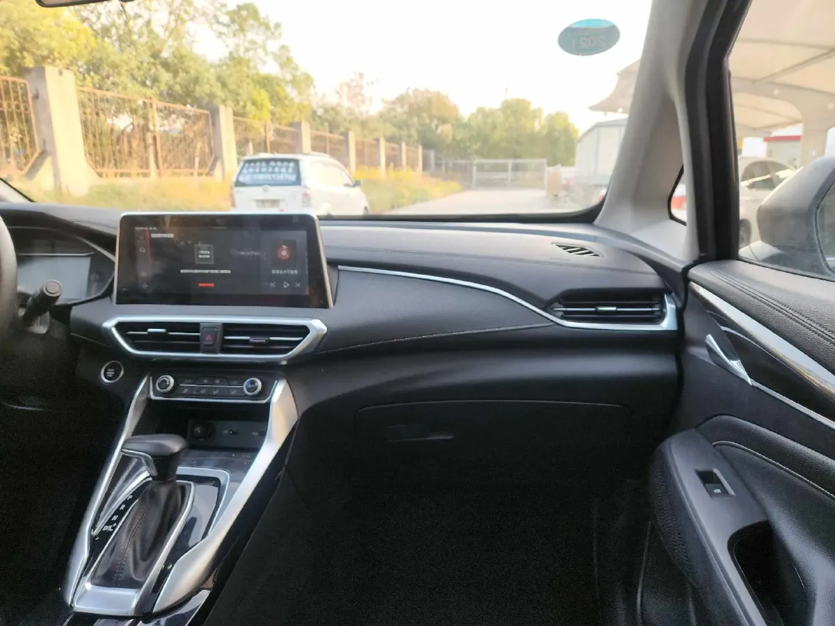 2019 MAXUS G50 1.5T 169HP L4 7DCT,autocango,china used car exporter,china ev exporter,chinese used car exporter,chinese used ev exporter