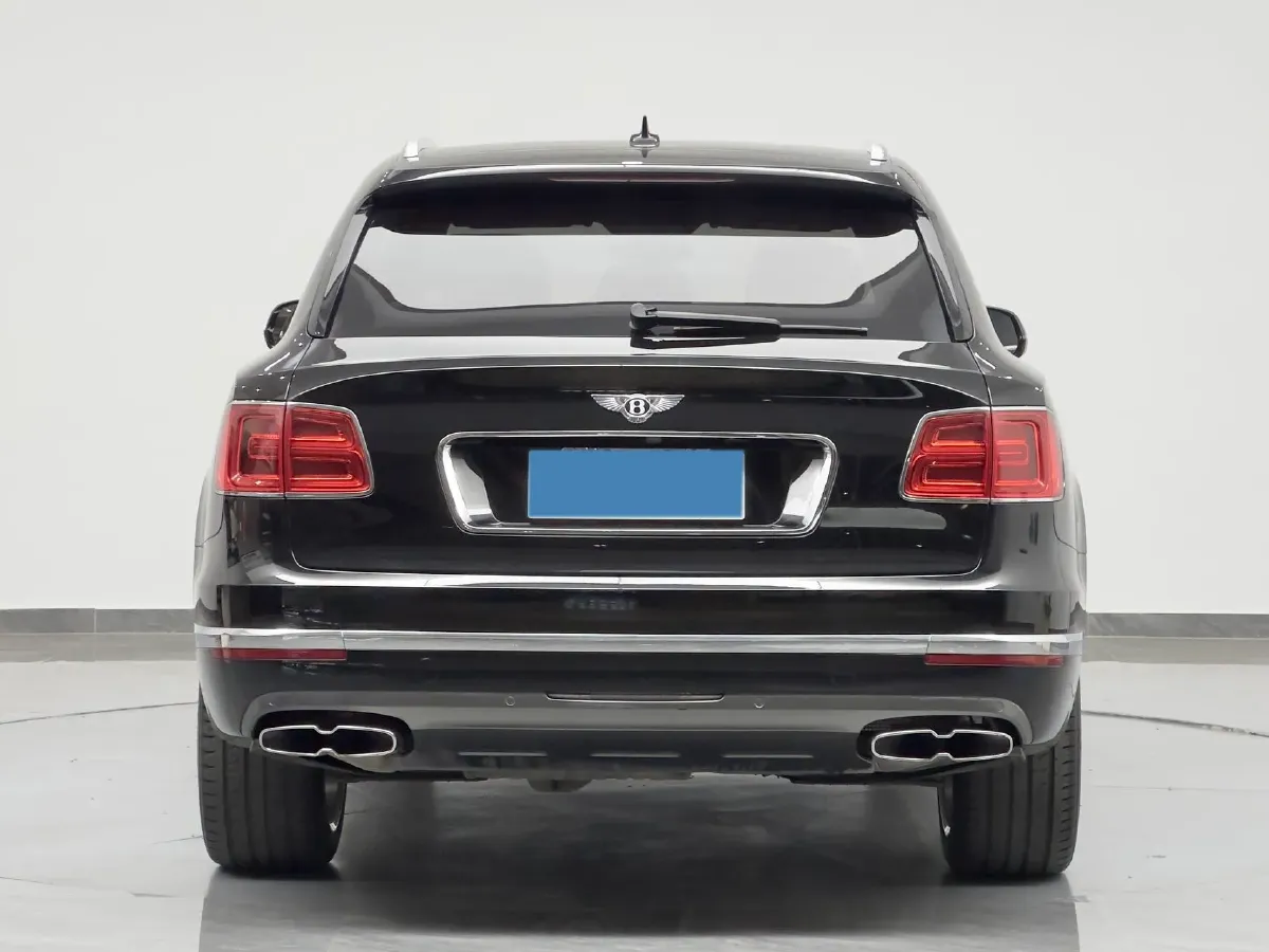 2017 Bentley Bentayga 6.0T 608HP W12 8AT,autocango,china used car exporter,china ev exporter,chinese used car exporter,chinese used ev exporter