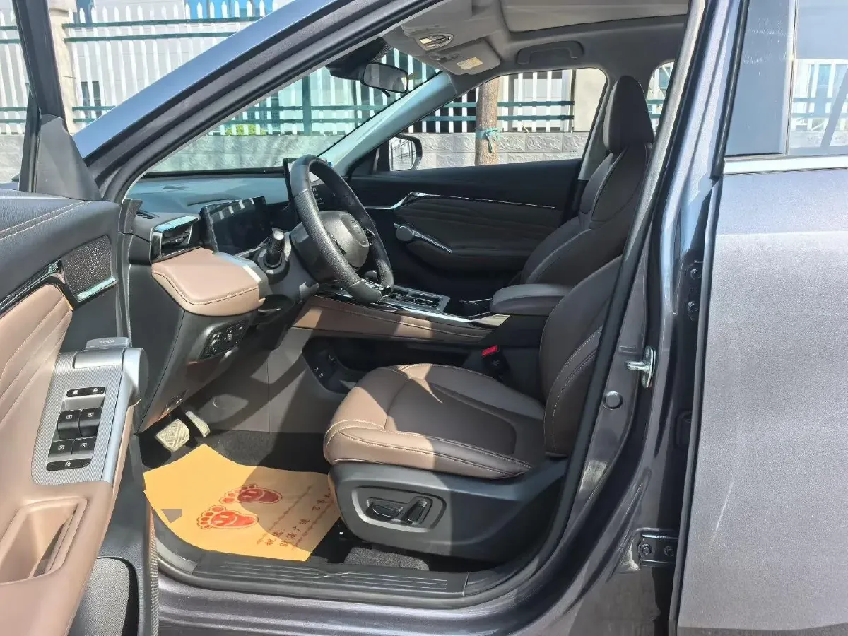 2024 GAC Trumpchi GS4 1.5T 177HP L4 7DCT,autocango,china used car exporter,china ev exporter,chinese used car exporter,chinese used ev exporter