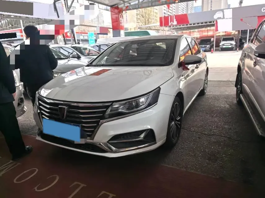 2020 Roewe i6 MAX 1.5T 173HP L4 7DCT,autocango,china used car exporter,china ev exporter,chinese used car exporter,chinese used ev exporter