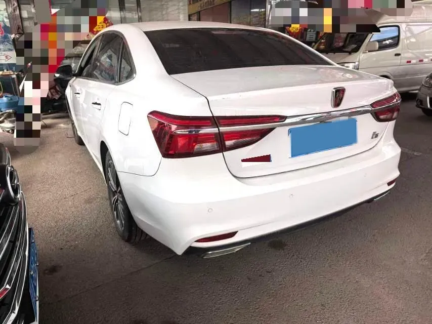 2020 Roewe i6 MAX 1.5T 173HP L4 7DCT,autocango,china used car exporter,china ev exporter,chinese used car exporter,chinese used ev exporter