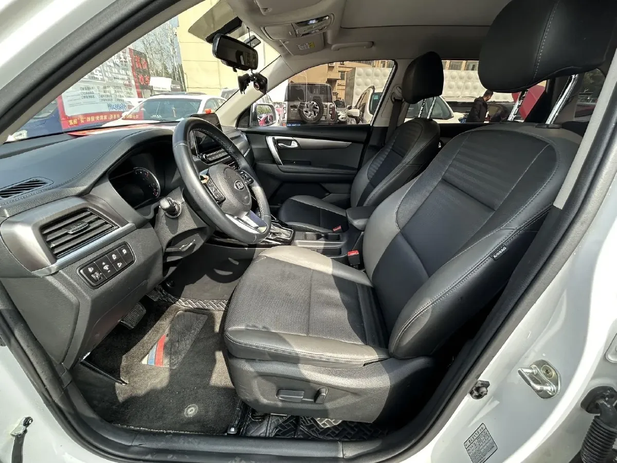 2018 Kia Sportage R 2.0L 160HP L4 6AT,autocango,china used car exporter,china ev exporter,chinese used car exporter,chinese used ev exporter