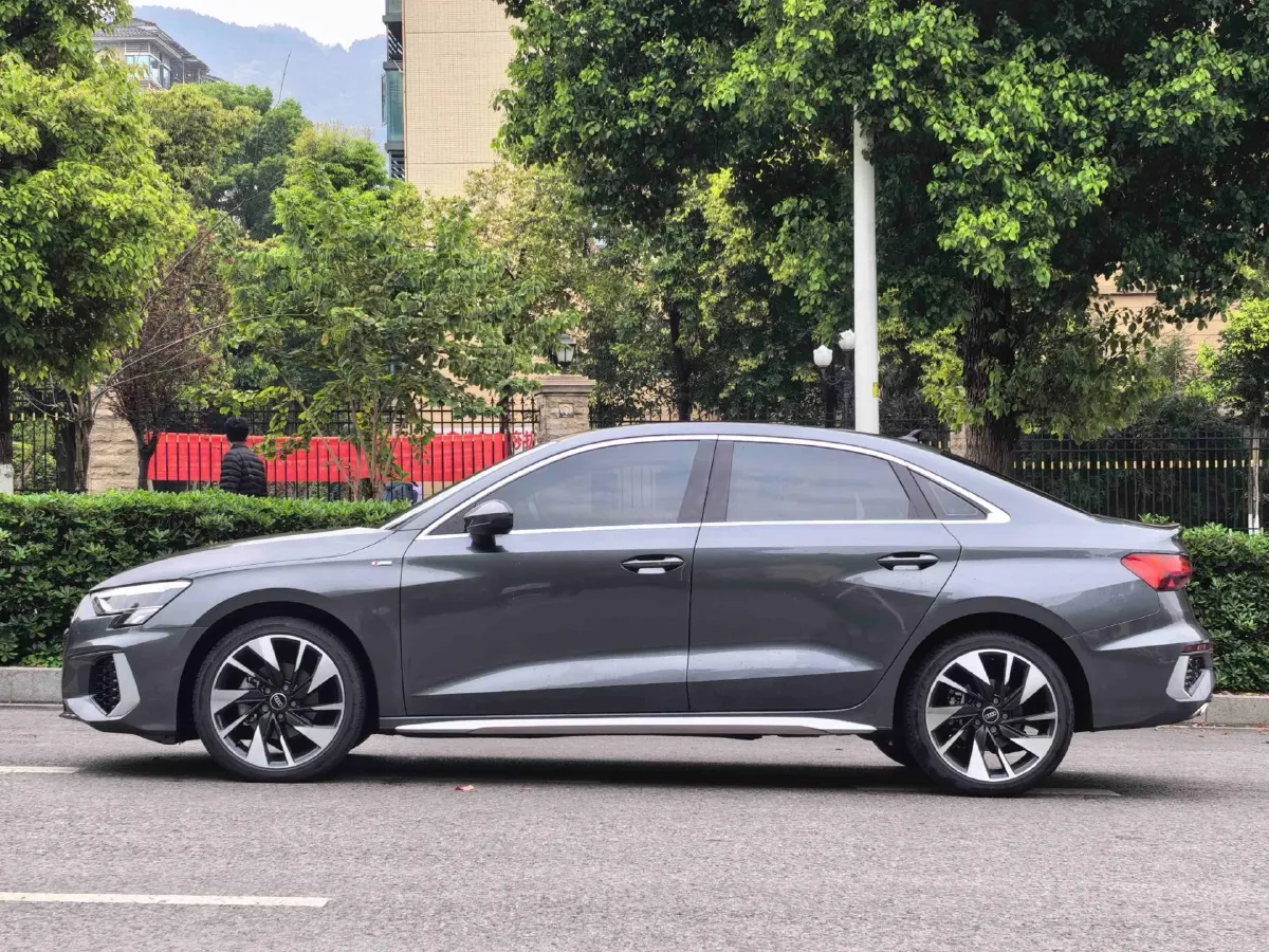 2022 Audi A3 1.4T 150HP L4 7DCT,autocango,china used car exporter,china ev exporter,chinese used car exporter,chinese used ev exporter