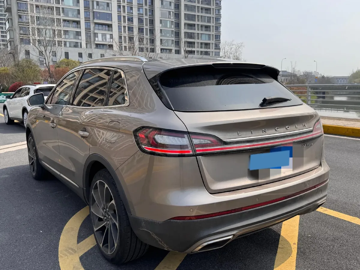 2019 Lincoln Nautilus 2.7T 329HP V6 8AT,autocango,china used car exporter,china ev exporter,chinese used car exporter,chinese used ev exporter