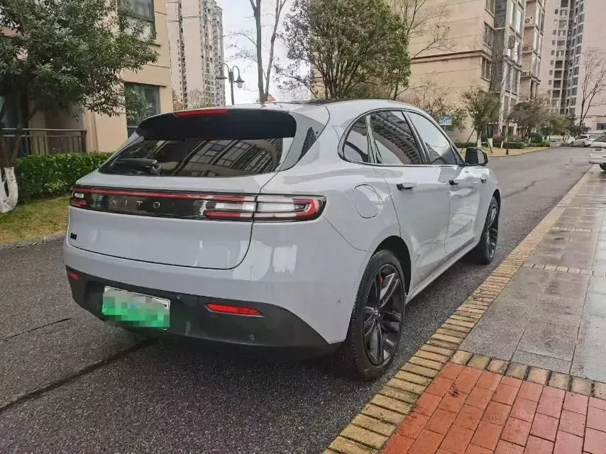 2025 AITO AITO M5 1.5T 152HP L4 REEV 42KWH,autocango,china used car exporter,china ev exporter,chinese used car exporter,chinese used ev exporter