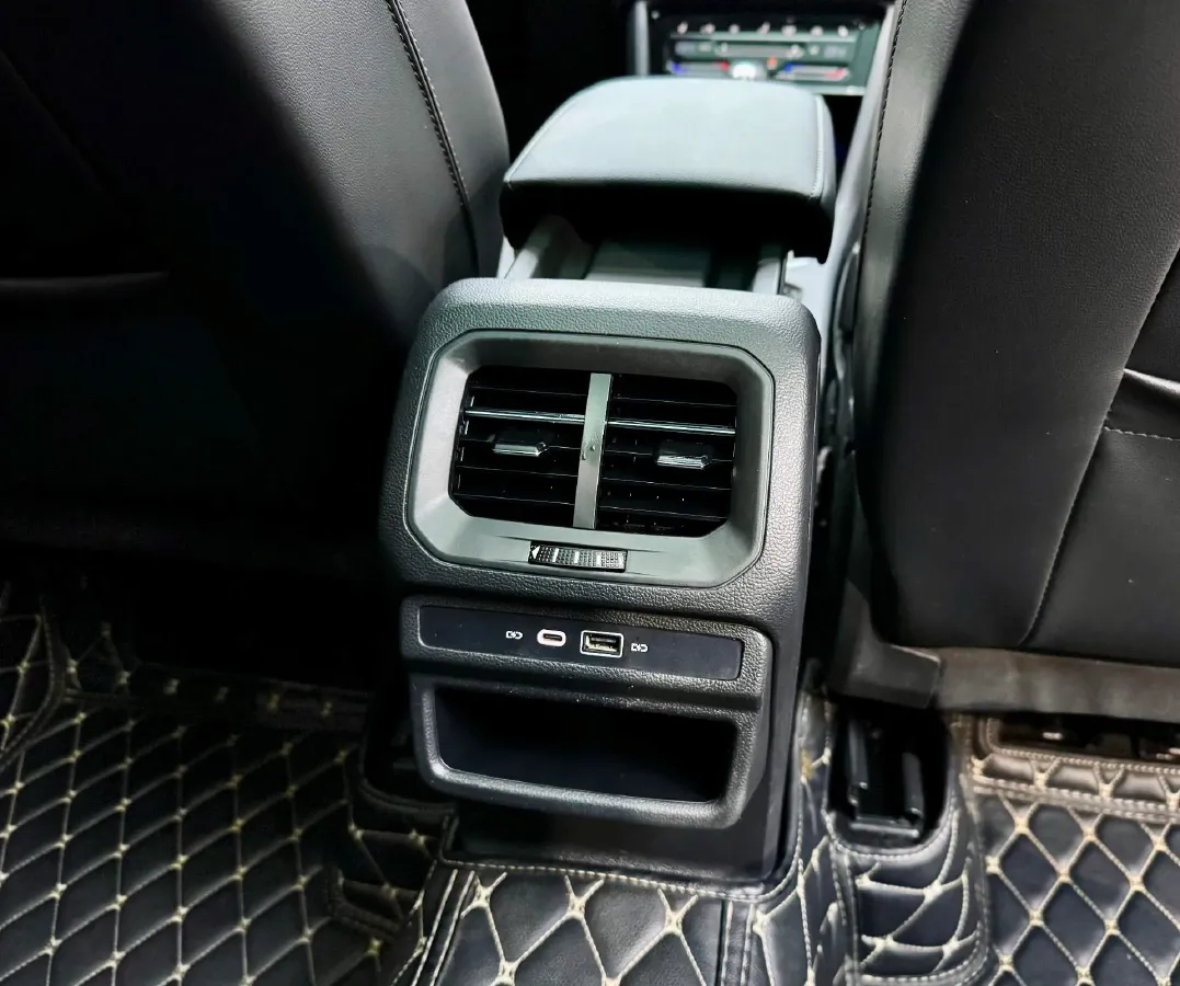 2021 Volkswagen Tharu 1.4T 150HP L4 7DCT,autocango,china used car exporter,china ev exporter,chinese used car exporter,chinese used ev exporter