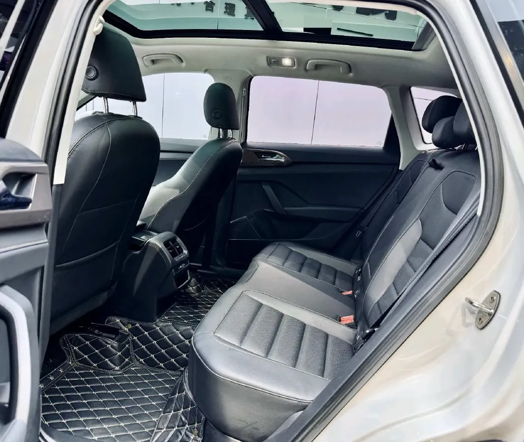 2021 Volkswagen Tharu 1.4T 150HP L4 7DCT,autocango,china used car exporter,china ev exporter,chinese used car exporter,chinese used ev exporter