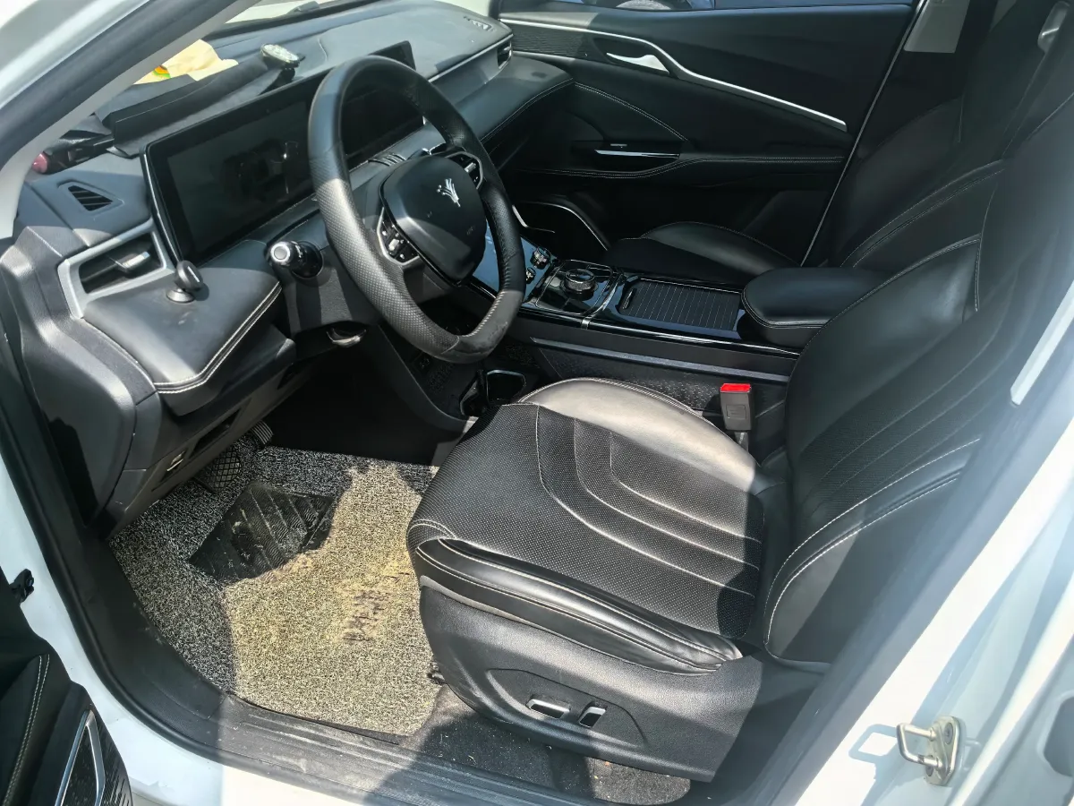 2022 MAXUS T70 2.0T 163HP L4 6AT,autocango,china used car exporter,china ev exporter,chinese used car exporter,chinese used ev exporter