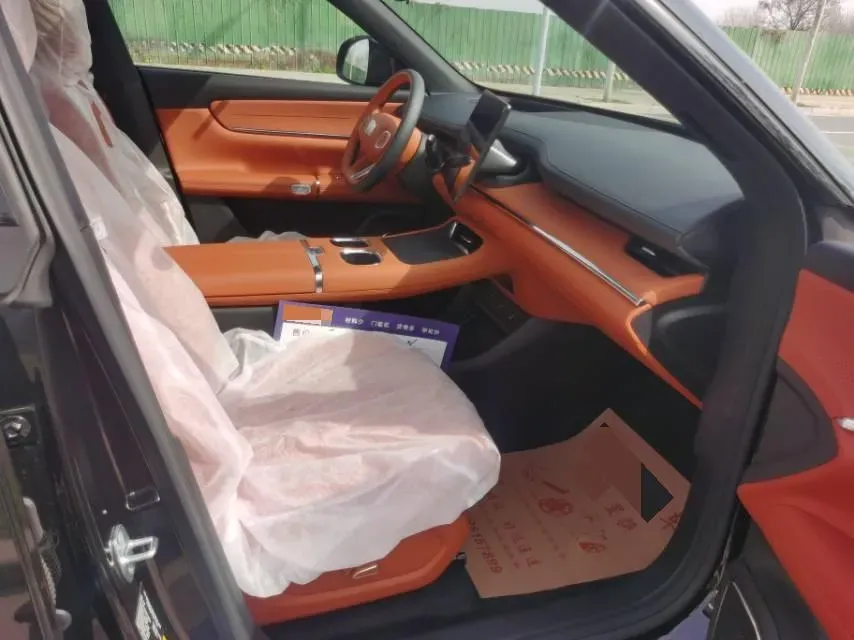 2025 ChangAn QiYuan Q07 1.5L 98HP L4 E-CVT PHEV,autocango,china used car exporter,china ev exporter,chinese used car exporter,chinese used ev exporter