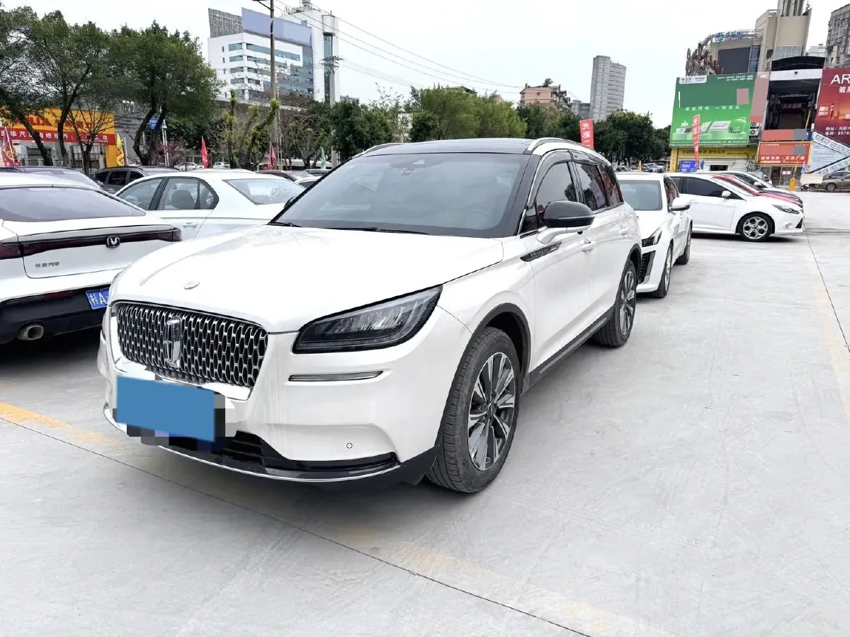 2022 Lincoln Corsair 2.0T 245HP L4 8AT,autocango,china used car exporter,china ev exporter,chinese used car exporter,chinese used ev exporter